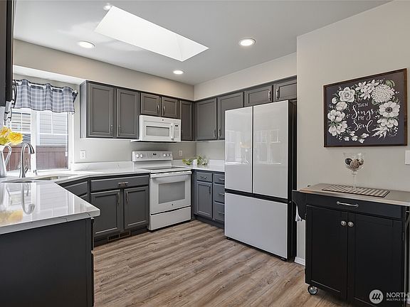 5th image of 7405 143rd Avenue Ct E