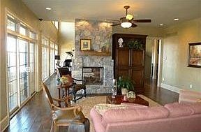 2nd image of 504 NE Promised View Dr