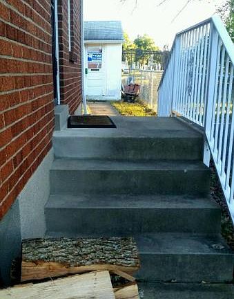 4th image of 734 Parkway Dr