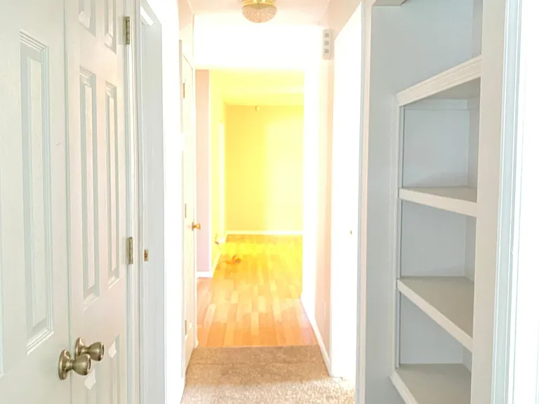 704 N Anthony St — Photo 15