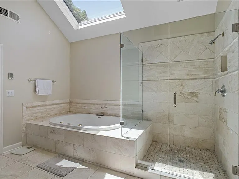 3308 Fieldwood Dr SE — Photo 36