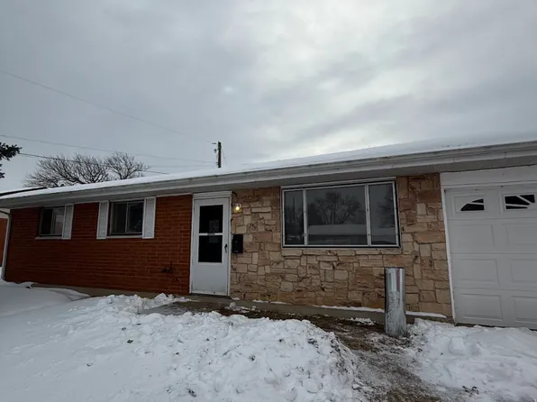 6693 Sterling Dr, Enon, OH 45323