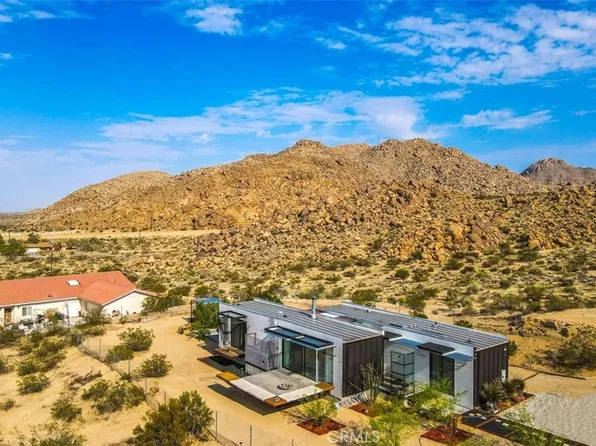 6957 Alturas Dr, Joshua Tree, CA 92252