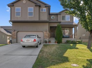732 Apple Grove Ln, Pleasant Grove, UT 84062