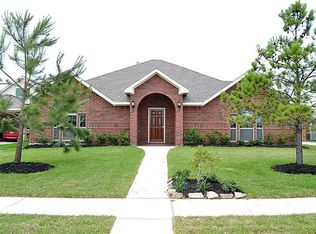 6738 Powell Ln, Manvel, TX 77578