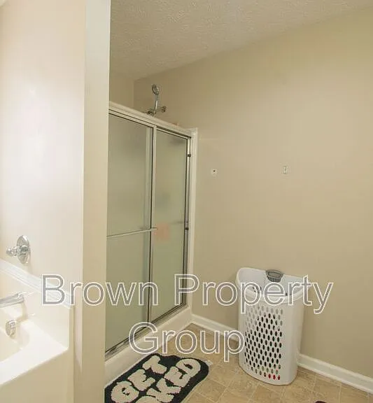 3006 Burton Dr — Photo 20