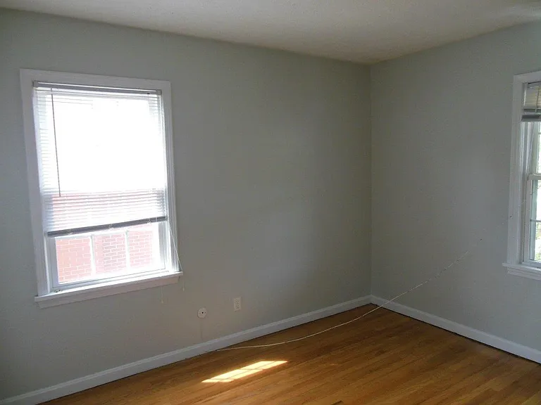 1932 Gardiner Ln #4 — Photo 18