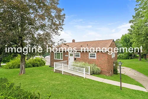 10937 Carlson Dr Photo 1