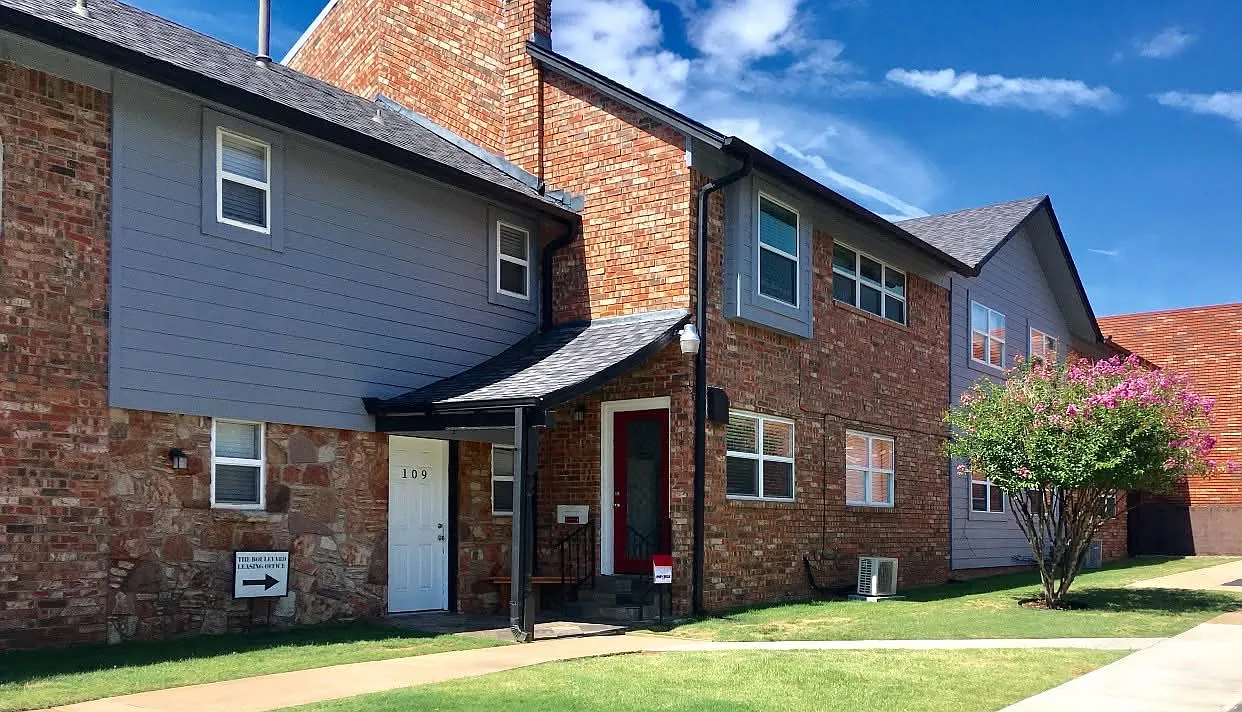The Boulevard Apartment Homes — Photo 1