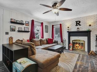 6 Park Ave, Towaco, NJ 07082