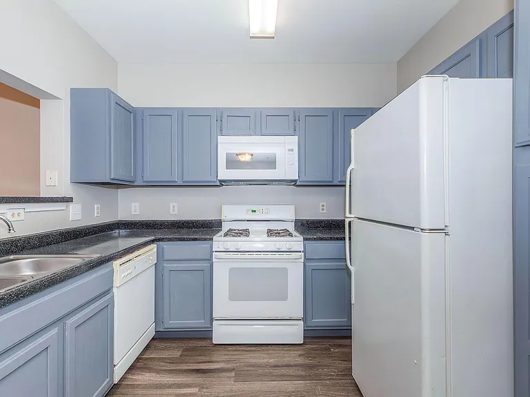 1401 S Aw Grimes Blvd — Photo 84