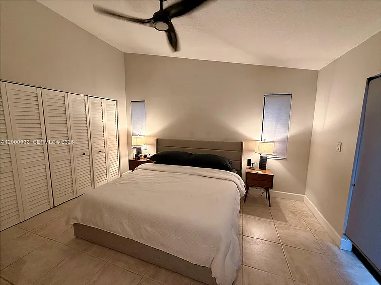3064 S Oakland Forest Dr #1001 — Photo 12