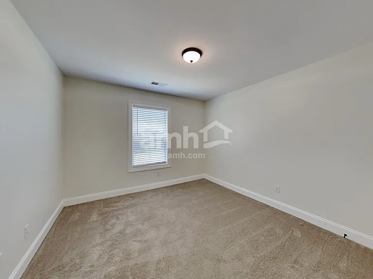 4130 Vineyard Dr — Photo 16