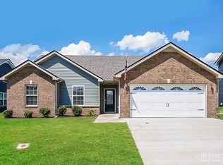 1489 Coronado Dr, Clarksville, TN 37042
