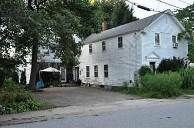 2nd image of 19 Grove St