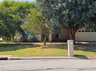 301 Augsburg Ln, College Station, TX 77845
