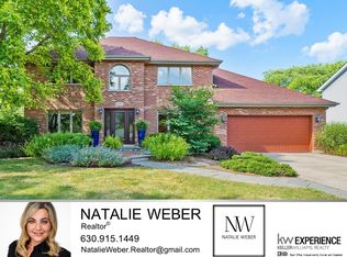 2620 College Rd, Downers Grove, IL 60516