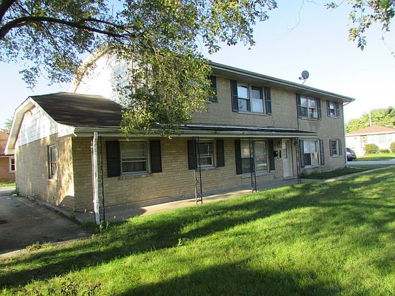 3rd image of 14501 Van Buren St