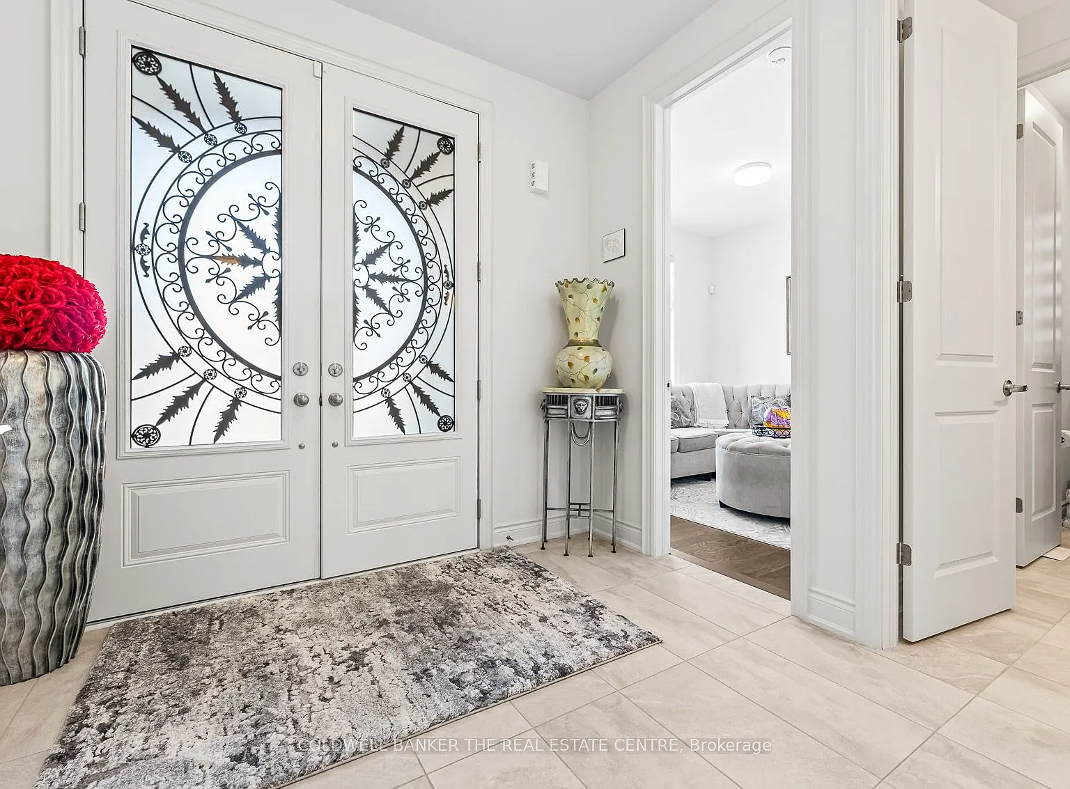 4 bed, $3,850 — Photo 3