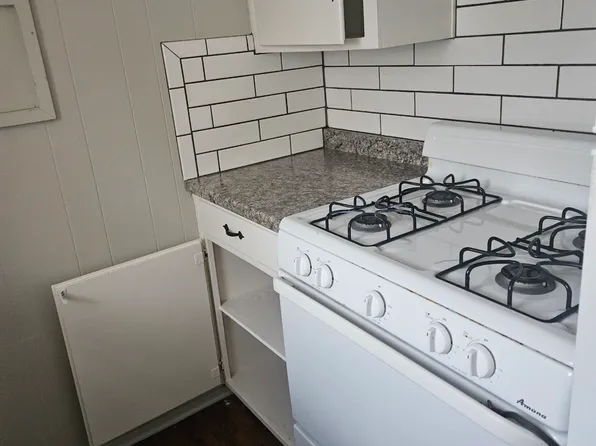 615 Withers St APT 6, Denton, TX 76209