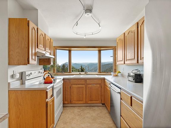 4th image of 2794 Lee Hill Dr