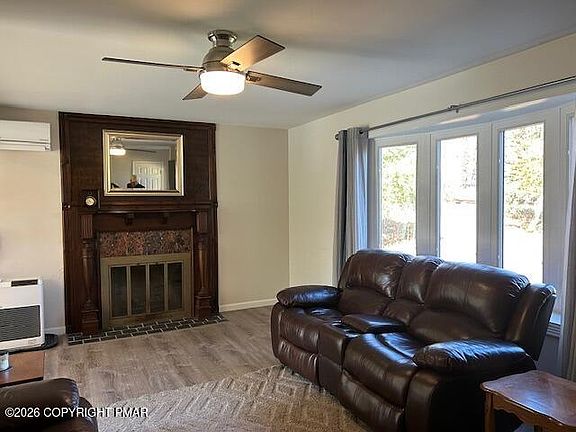 5th image of 1003 Constitutional Dr