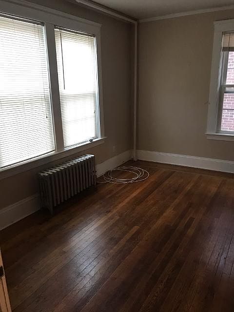 1st image of 100 Cross St Floor 1