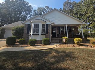 1830 Mulberry Cv, Paris, TN 38242