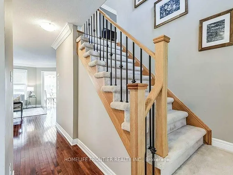 127 Alfred Smith Way — Photo 5