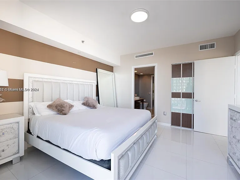485 Brickell Ave #3109 — Photo 3