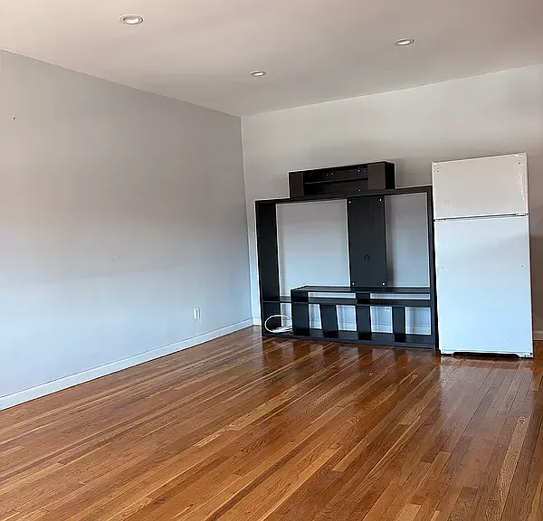 2521 71st St #2 — Photo 8