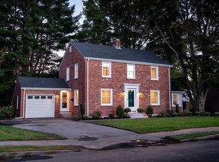 176 Broad Meadow Rd, Needham, MA 02492