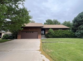 2204 Robin Rd, Dodge City, KS 67801