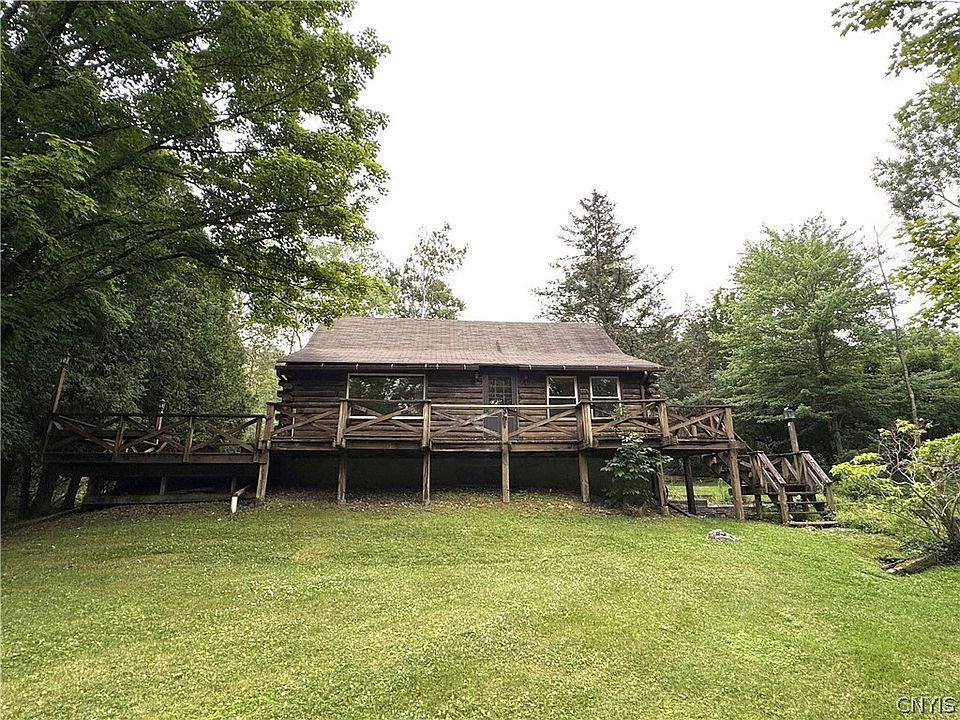 1st image of 1836 Preston Hill Rd