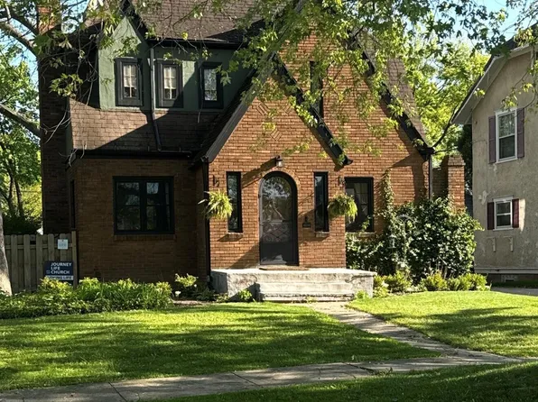 1609 W Lenawee St, Lansing, MI 48915