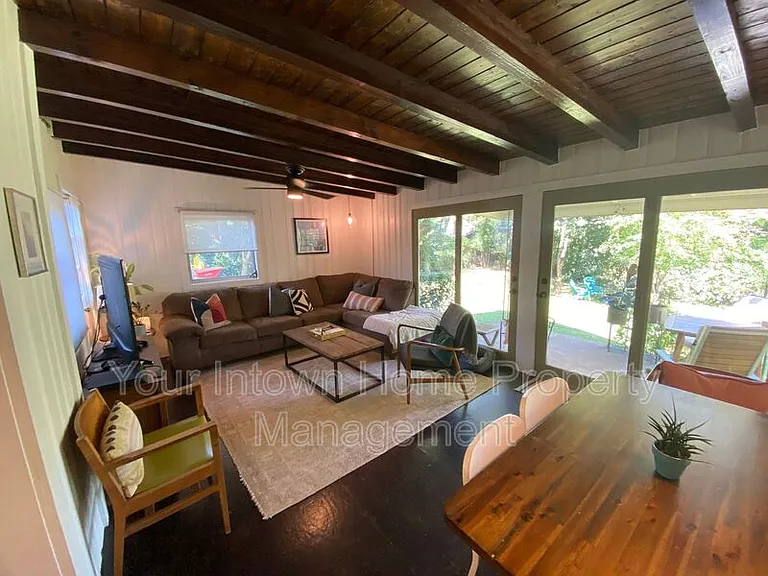 1080 Benteen Ave SE — Photo 31