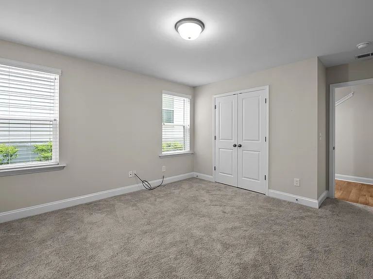 6508 Amber Springs Dr — Photo 7