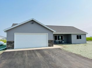 708 Prairie Wind Ave, Callaway, MN 56521