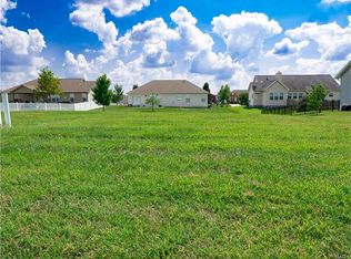 109 Adderly Ln, Millstadt, IL 62260