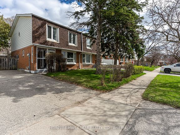2nd image of 148 Hansen Rd N