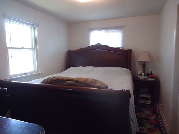 5th image of 119 41st Ave