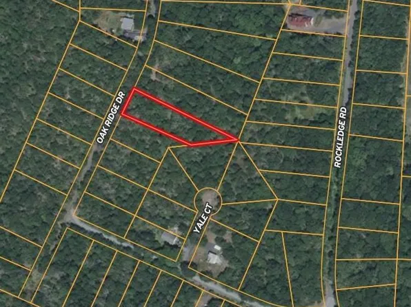 Oak Ridge Dr #145, Dingmans Ferry, PA 18328