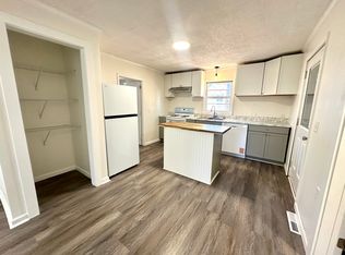 74 North St, Anderson, SC 29621