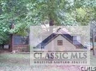 320 Willow Run Dr, Athens, GA 30606