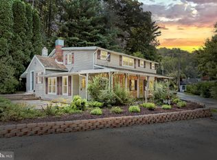 6381 Glatfelters Station Rd, Seven Valleys, PA 17360