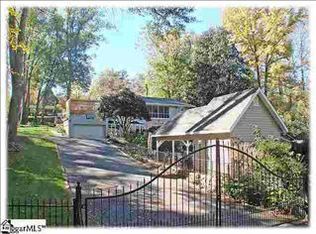 215 E Montclair Ave, Greenville, SC 29609