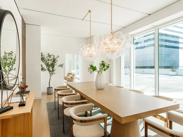 100 East 53rd Street image 16 of 35