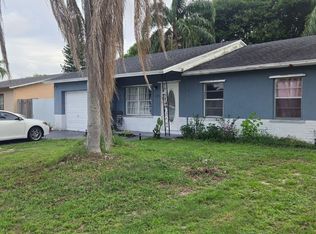 426 SW 79th Ter, North Lauderdale, FL 33068