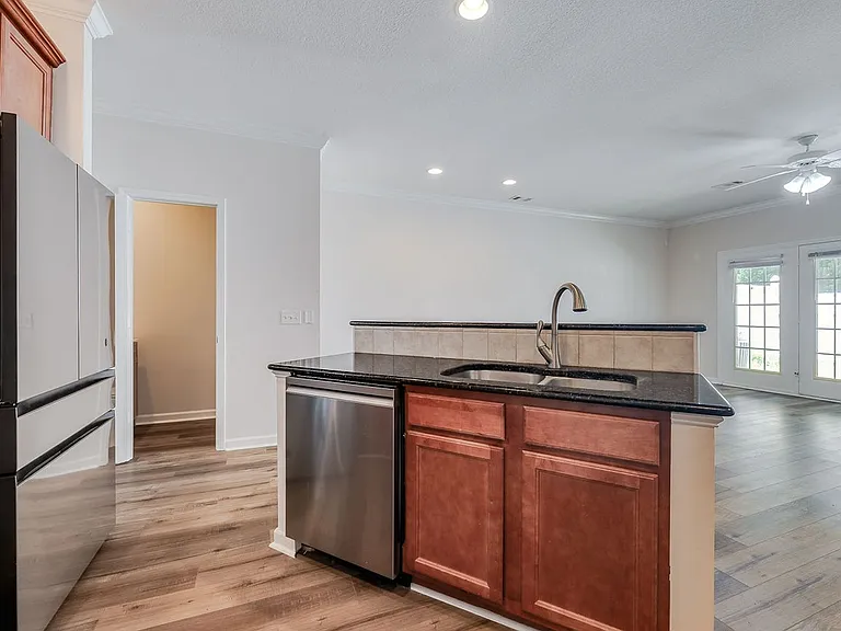 2 Weslyn Park Dr — Photo 13