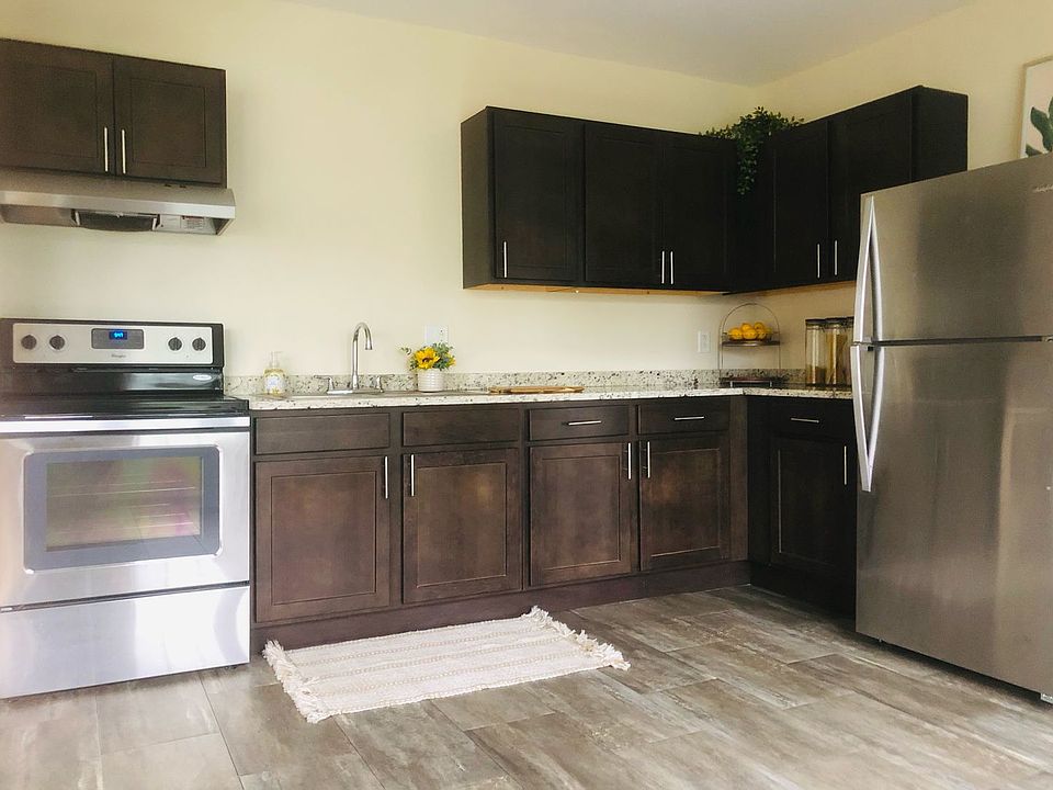 1st image of 409 Stolp Ave #311